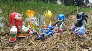 Sonic the Hedgehog Figure Hunt Day 4: Sonic and Friend/Knuckles/warehog/Tails/Silver/Shadow
