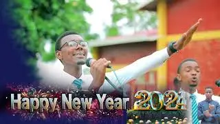 Umwaka mushyaaa SIKUBWACU  by inyenyeri_zijuru_choir ni indirimbo nshya murayibona vuba.