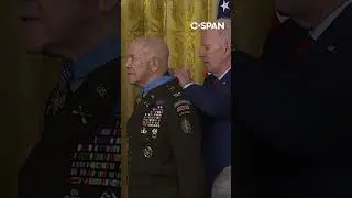 Retired U.S. Army Col. Paris Davis receives Medal of Honor