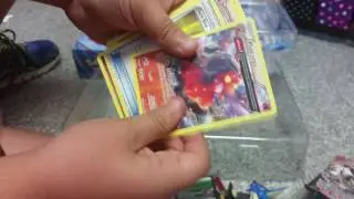 Opening a mega garydos pack