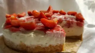 Клубничный чизкейк. Удивительный рецепт без выпечки. Без желатина Сливочный чизкейк. Без яиц