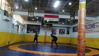 مصطفى رشيد المصارع مع مدربه القدير عارف جبار