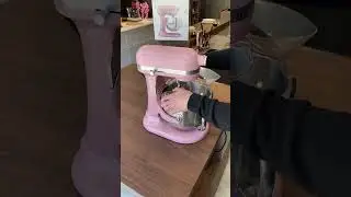 #KitchenAid Dried Rose is a sweet, dusty matte pink 🌸 #standmixer #shorts