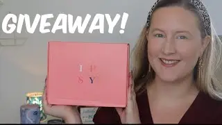 Ipsy Glam Bag Plus Unboxing & Try On | October 2019