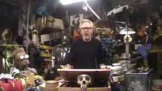 Adam Savage  on Dracula's Daughters vs the Space Brains