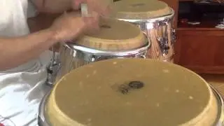 Eric P&eacute;rez Estudiando Conga