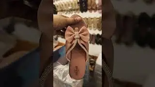 @fancy mein halki unchi heel mein sandal