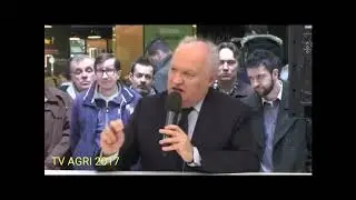 🔴 Asselineau (TVAGRI 2017) : Les agriculteurs sont mis dans une situation qui n'est pas supportable