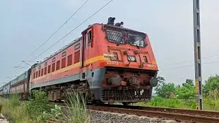 Azimganj Katwa Staff Special Train Slowly Cross a Railgate | Staff Special Train During Lockdown