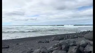 View of Playa del Janubio from inside a zoco
