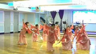 舞蹈《梅花三弄》表演者：香港華僑華人總會