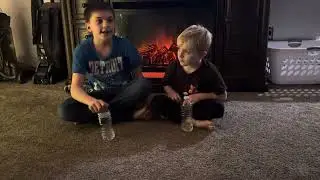 Knock off dude perfect bottle flip challenge .!!!!!!!￼