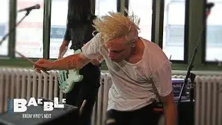 Robert Delong performs 