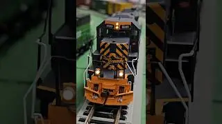 Athearn SD40T-2 PFG/UP #8599 with DCC & Sound HO Scale #train #truckscale #trainhorns