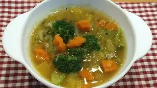 Постный чечевичный суп с брокколи
