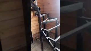 металокаркас лестницы под обшивку г образная с забежными ступенями