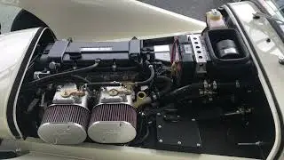 Caterham Super Seven 1600 Test Basic instinct Start engine