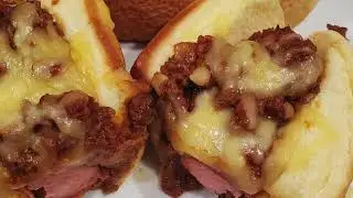 HOMEMADE CHILLI|HOT DOGS|CHILLI CHEESE DOGS