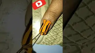 orange 🍊 with 🖤 black Nail art designs