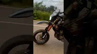 Drz 400 New FmF exhaust 👌🏾