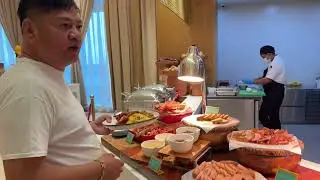 Royce Hotel Breakfast Buffet