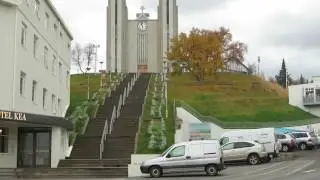 Iceland: Akureyri - Church Bells