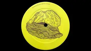 (E1) Raymond Castoldi &ndash; The Nightflight - [Kalahari Oyster Cult &ndash; OYSTER4] - 2017