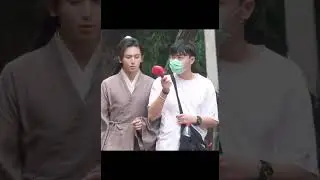 【张哲瀚】拍戏时还是一直有小雨陪在身边☺️☺️！好可爱呀！#张哲瀚 #zhangzhehan