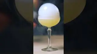 How to make perfect smoke bubble cocktails 🍸 #SmokedCocktails