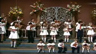 Suzuki Music School - Academy of Performing Arts in Chicago Vivaldi  Paganini 1976