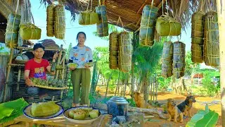 Harvesting Banana Leaves To Wrap CHUNG Cake And TET Cake - Preparing For The Lunar New Year.