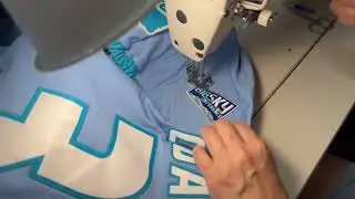 Пришивание нашивки на футбольную майку