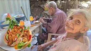 🛑Celebrando La Navidad🌲Con El Matrimonio de 90 Años Con Unos Sabrosos Panes/El Buen Salvadoreño 