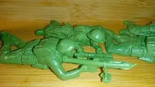 Mars Attacks! British Commonwealth Troops by Mars [1/32]