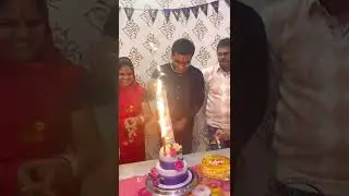 Photo pulling cake || The cake room