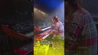 Not many to do it like Chuck Leavell 🍑 🎹 #DogPound🐶