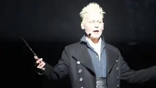 Comic-Con 2018: Johnny Depp as Grindelwald casts a spell at fans in Hall H!