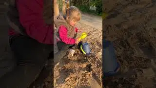 I love to play with sand 🥰 #sand #sandpit #sandcastles