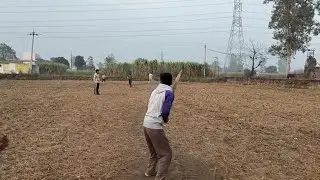 Aaj Cricket khelkar bahut mje aye 😁