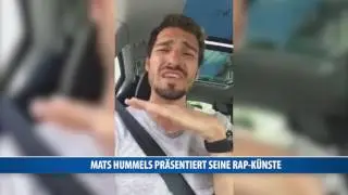 Mats Hummels pr&auml;sentiert seine Rap-K&uuml;nste