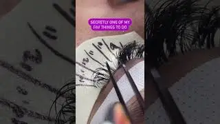 I love pulling out lashes (when they're ready to fall!) #lashartist #lashextensions
