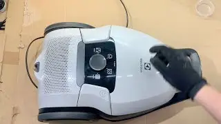 How To Repair Vacuum Cleaner - Electrolux Pure D9 PD91-4MG (AEG VX9-4-4MG)