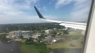JetBlue A321 landing at west palm beach airport