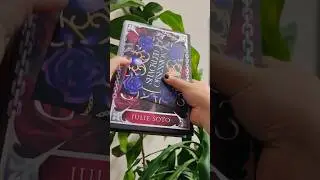 FAIRYLOOT June 2025 ROMANTASY Book Reveal!✨👀 #fairyloot #fae #roseinchains #unboxing #book #booktok