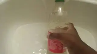 Reverse magic water trick