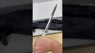 The most DANGEROUS knife unboxing yet&hellip; #mysteryknives #knives #unboxing