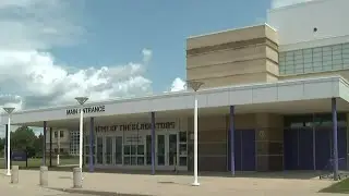 Fowlerville Community Schools discuss controversial flag display proposal