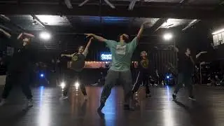 Devin Solomon | How U Feel | Snowglobe Perspective Archives