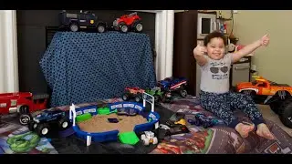 Monster Jam Dirt Arena  |  Cool toys with Justin