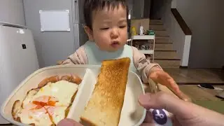 【1歳6カ月】4/23の朝ごはんです。[1 year and 6 months old] Breakfast on 4/23.